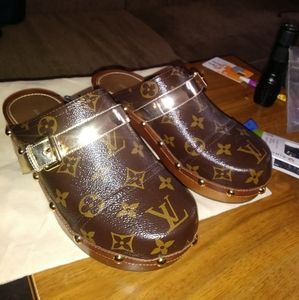 Louis Vuitton Patent monogram clogs